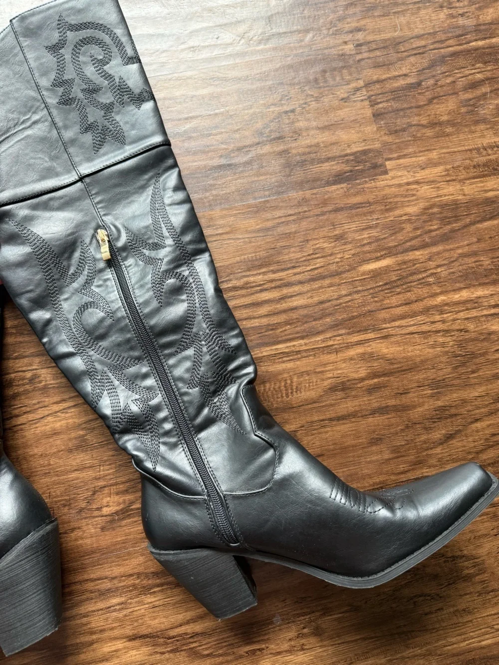Black Leather Embroidered over Knee Amazon Boots size 9
